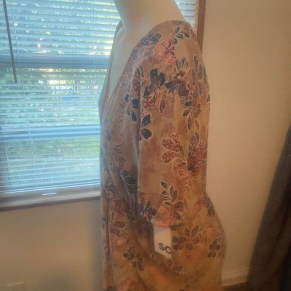 SO Floral Faux Wrap V-neck dress, size XXL - Picture 2 of 5
